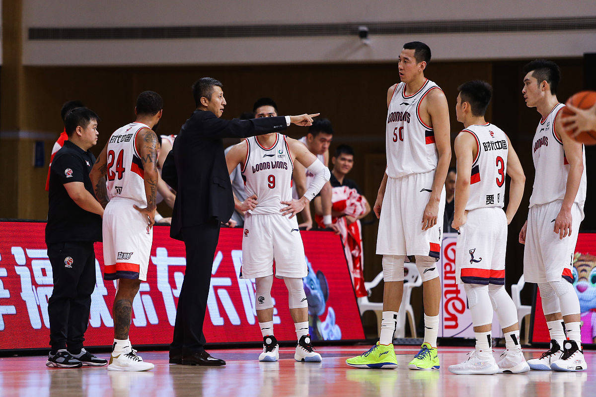 关于郭士强成为中国男篮主教练第二次临危受命的信息
