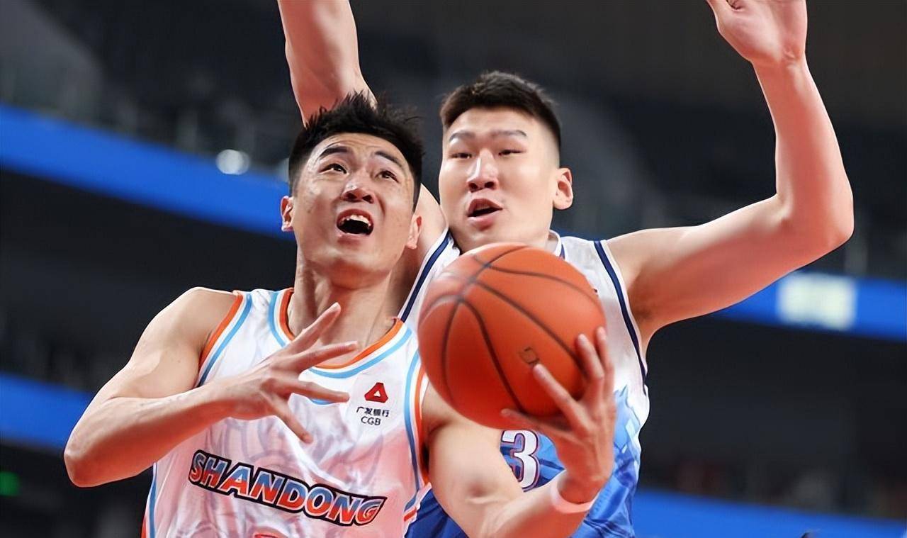JBO竞博平台-高诗岩17+9山东险胜新疆齐麟17分李炎哲15分
