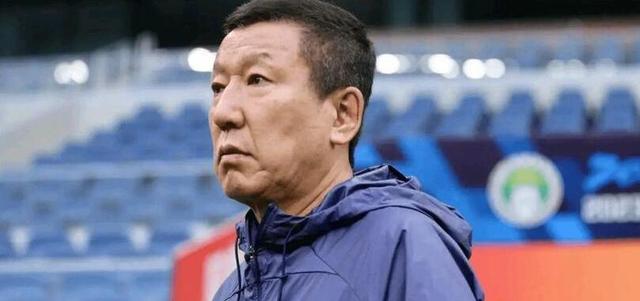 关于离奇！曝泰山主帅崔康熙找不到人俱乐部想沟通没有回应的信息