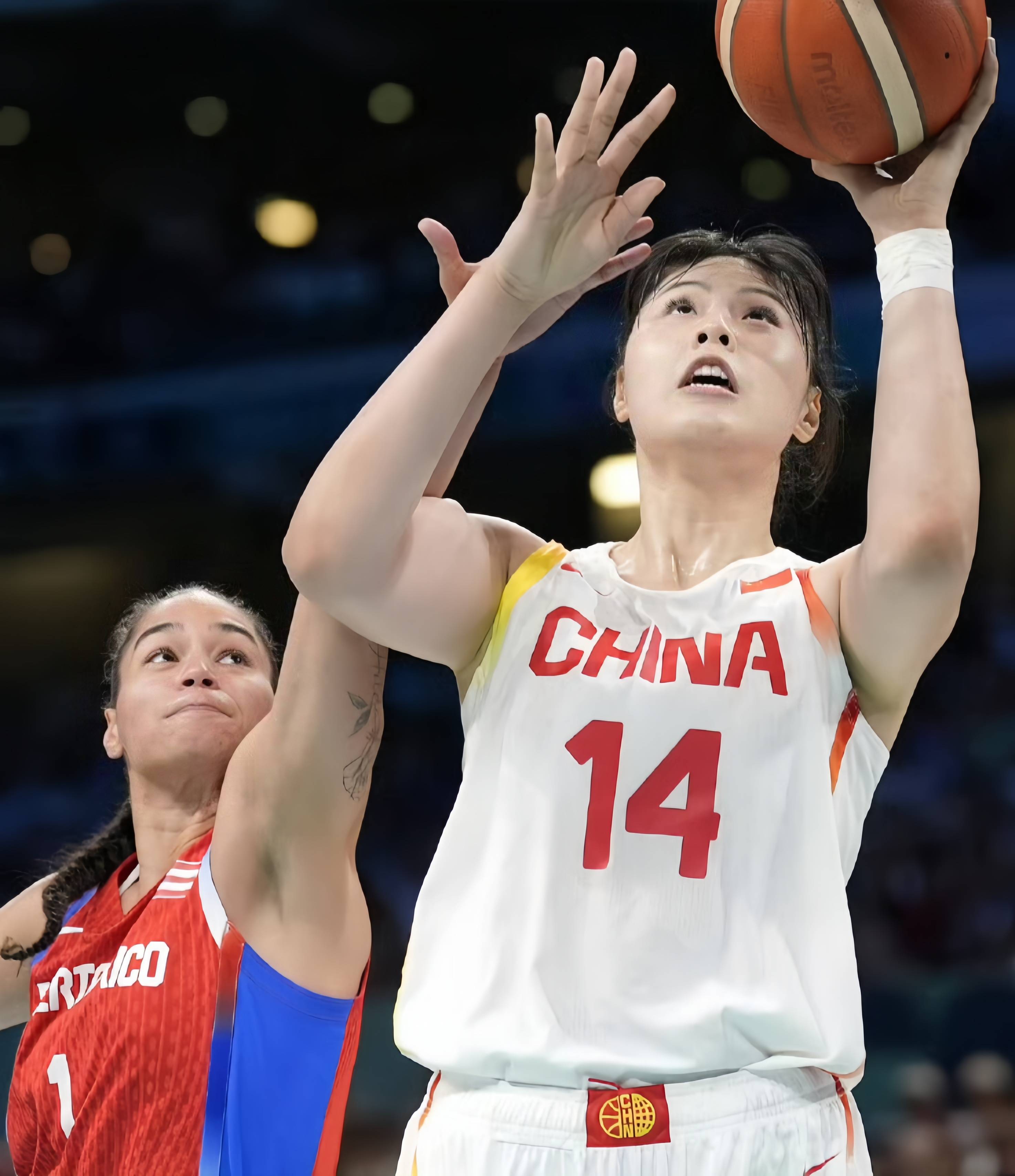李梦22年女篮世预赛个人集锦，对阵马里砍下15分6助攻的简单介绍