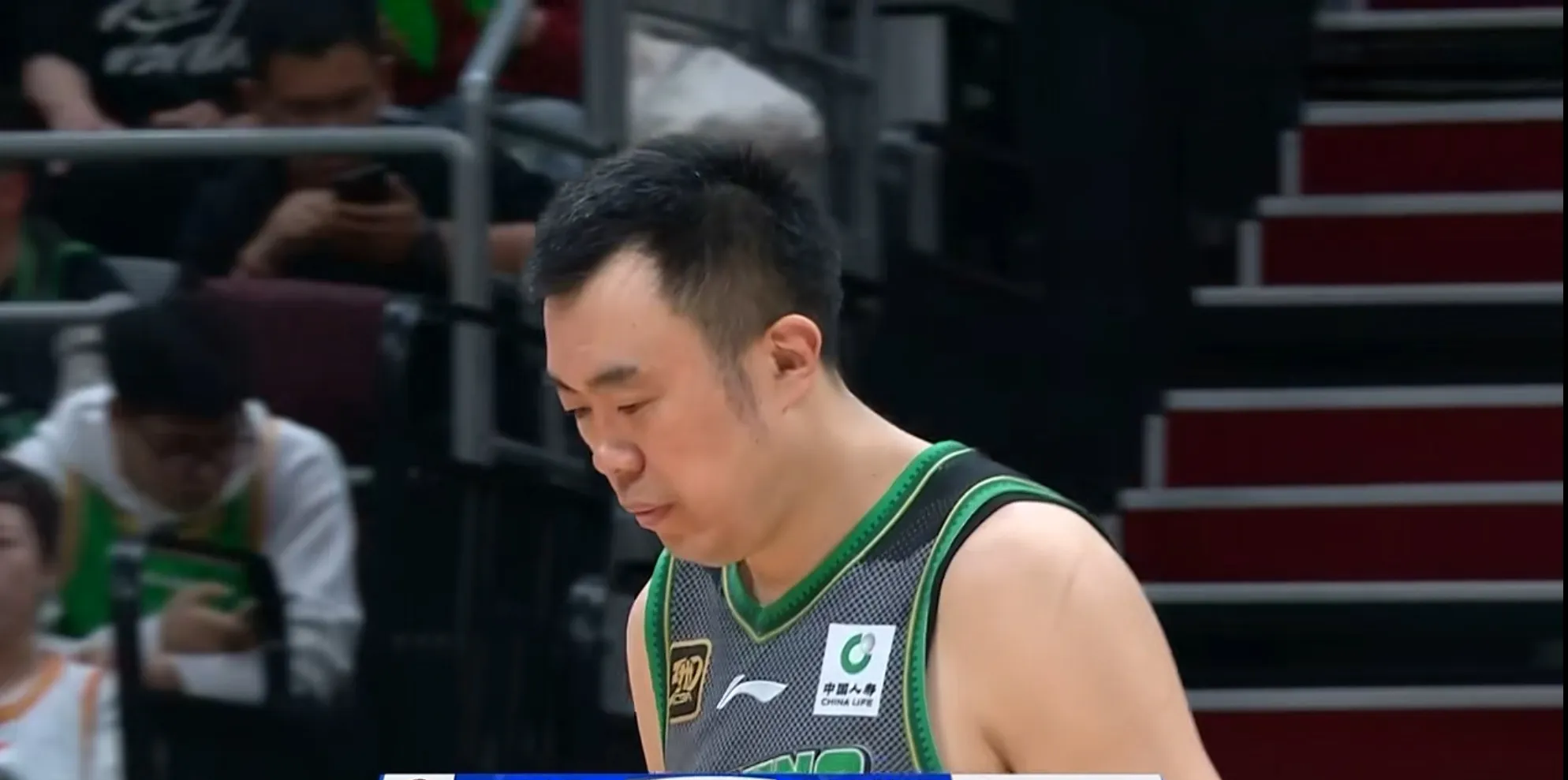 jbo竞博网址-包含球队老将在关键比赛中受伤，将缺席接下来的比赛的词条